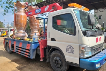 Xe  ÔTÔ cẩu hàng 15 đến 20 tấn